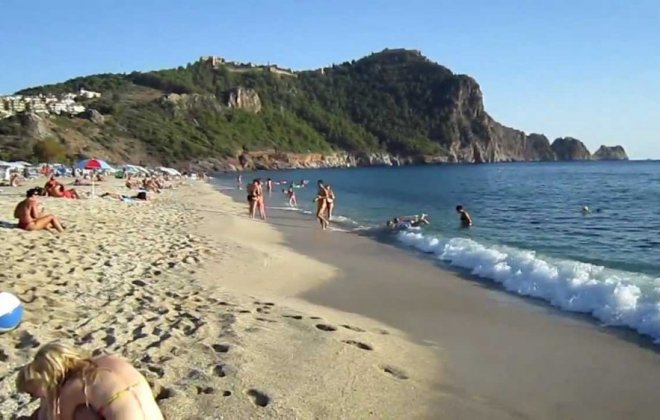 Kleopatra Beach.jpg