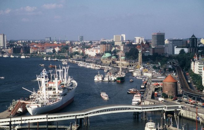 hamburg řeka.jpg