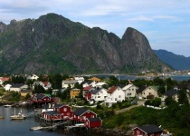 Norská vesnička Reine