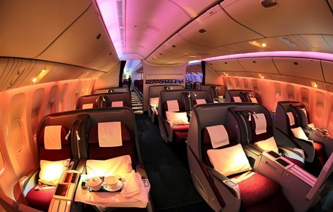 Qatar_Airways_Boeing_777-200LR.jpg